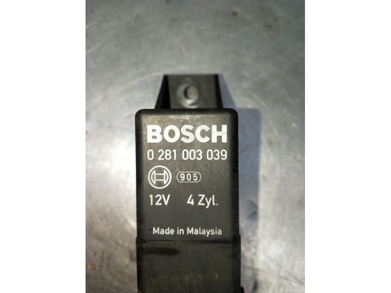 Recambio de caja precalentamiento para iveco daily iv caja/chasis 55s18w referencia OEM IAM 0281003039  2006