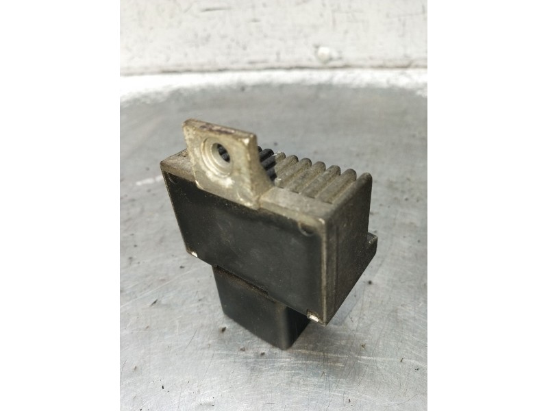 Recambio de caja precalentamiento para renault megane i (ba0/1_) 1.9 dti (ba1u) referencia OEM IAM   1999