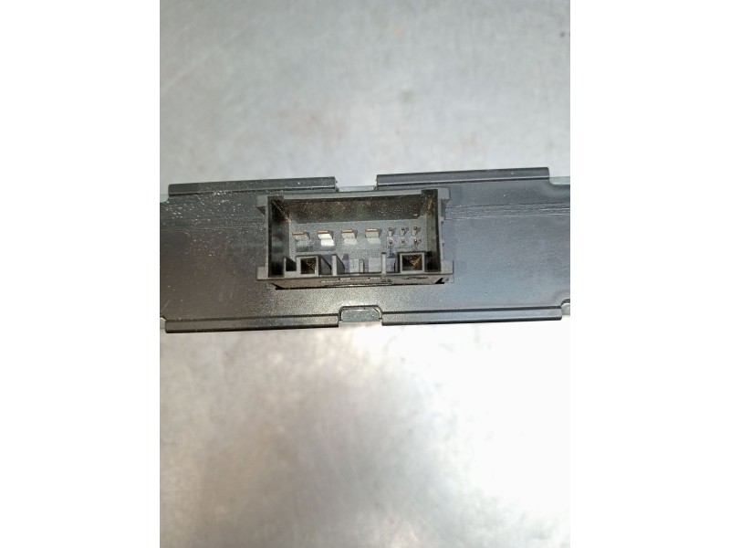 Recambio de modulo electronico para bmw x1 (e84) sdrive 18 d referencia OEM IAM 6142 925320801 8ES00947921 0196016248 2009
