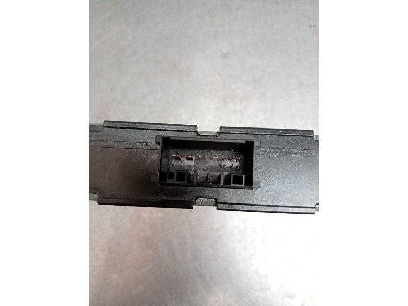 Recambio de modulo electronico para bmw x1 (e84) sdrive 18 d referencia OEM IAM 6142 925320801 8ES00947921 0196053046 2009