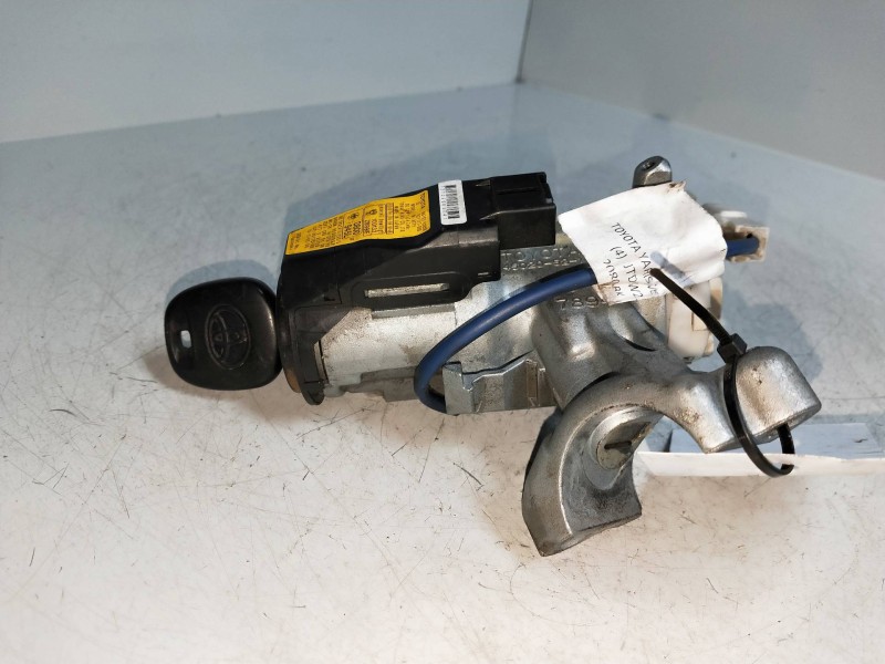 Recambio de conmutador de arranque para toyota yaris verso (ncp2/nlp2) 1.3 linea sol referencia OEM IAM 45020521  