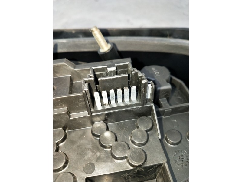 Recambio de piloto trasero derecho para renault megane i (ba0/1_) 1.9 dti (ba1u) referencia OEM IAM   1999