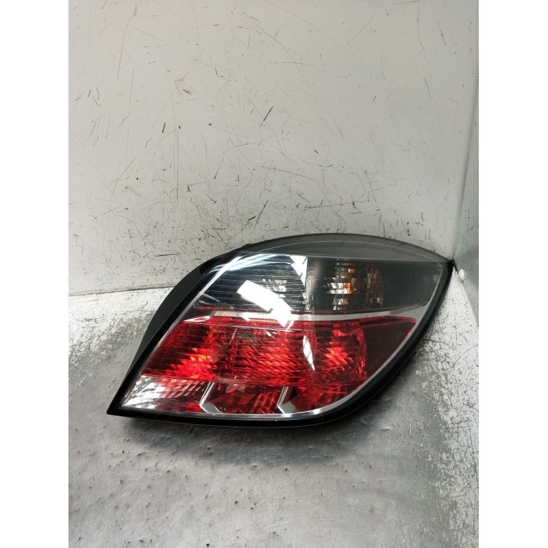 Recambio de piloto trasero derecho para opel astra h gtc (a04) 1.7 cdti (l08) referencia OEM IAM   2007