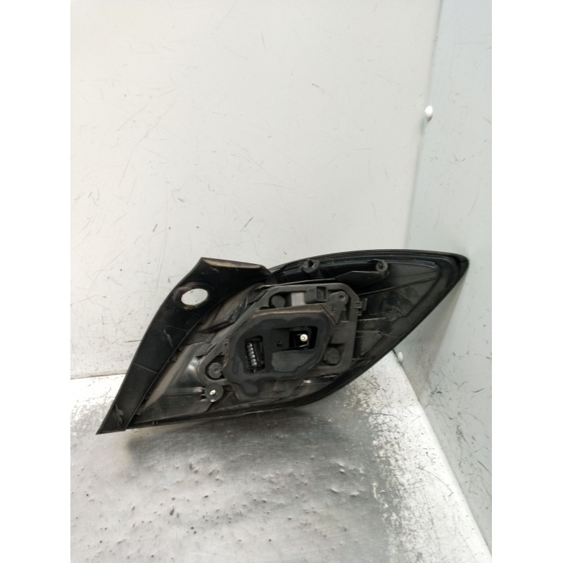 Recambio de piloto trasero izquierdo para opel astra h gtc (a04) 1.7 cdti (l08) referencia OEM IAM   2007