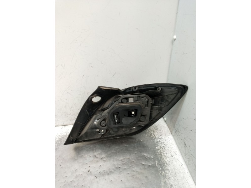 Recambio de piloto trasero izquierdo para opel astra h gtc (a04) 1.7 cdti (l08) referencia OEM IAM   2007