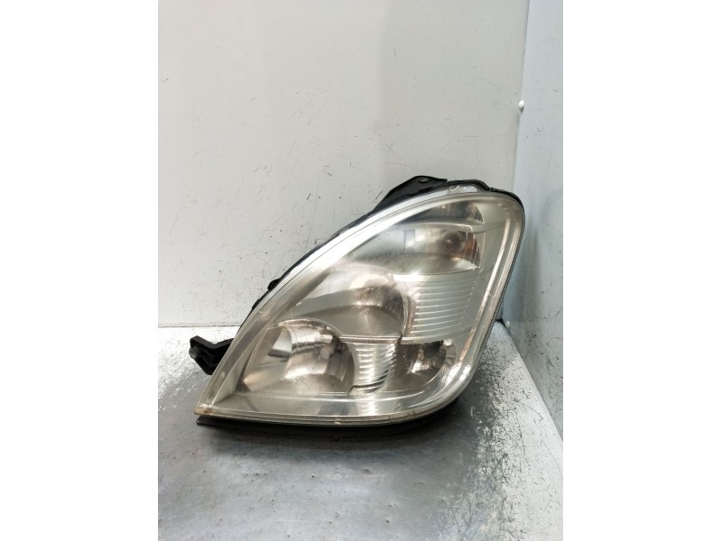 Recambio de faro izquierdo para iveco daily iv caja/chasis 55s18w referencia OEM IAM 69500013  2006