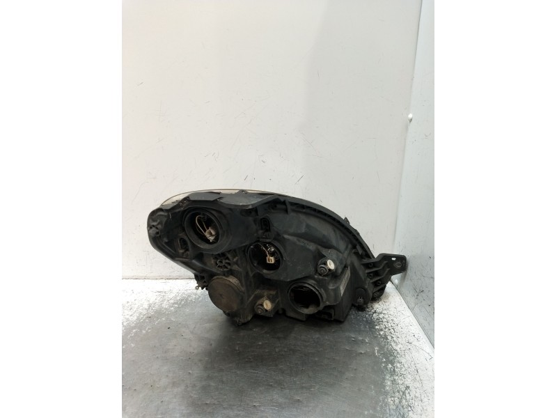 Recambio de faro izquierdo para iveco daily iv caja/chasis 55s18w referencia OEM IAM 69500013  2006