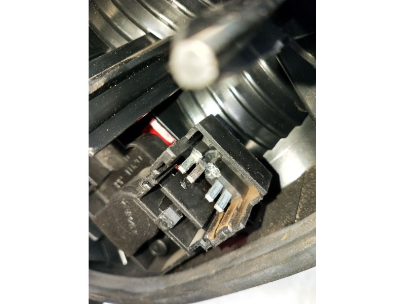 Recambio de piloto trasero derecho para renault laguna ii (bg0/1_) 2.0 16v (bg00, bg0k, bg0p, bg0w) referencia OEM IAM   2002