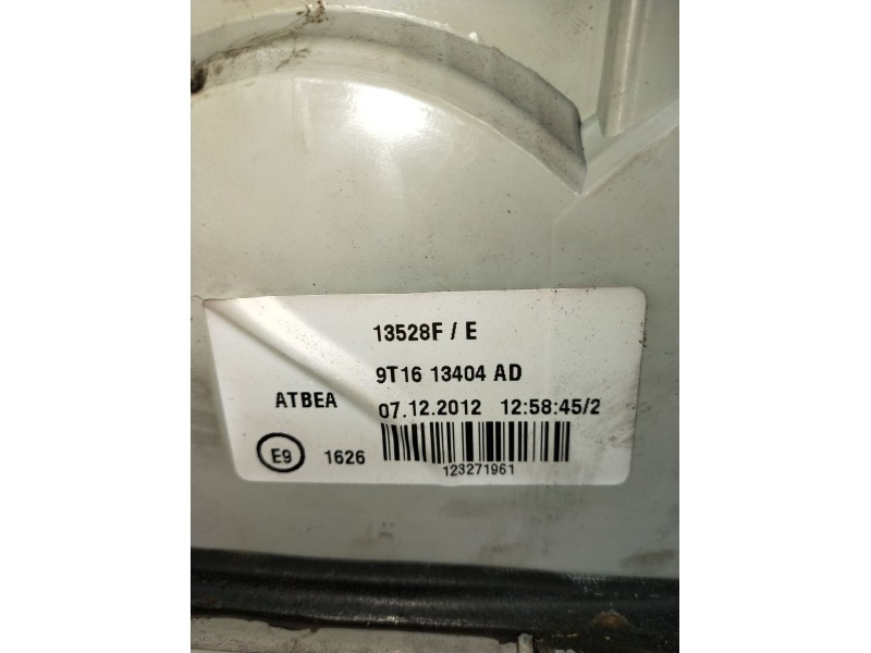 Recambio de piloto trasero derecho para ford transit connect (p65_, p70_, p80_) 1.8 di referencia OEM IAM 9T1613404AD  2008