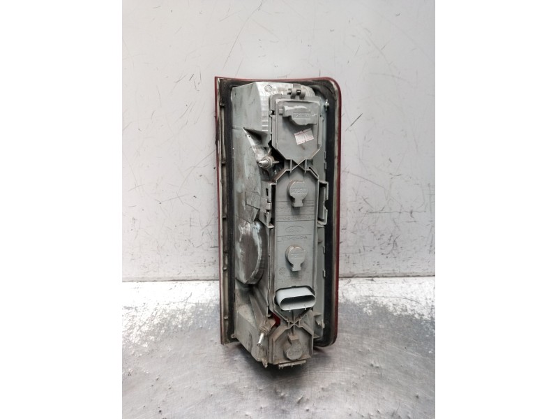 Recambio de piloto trasero izquierdo para ford transit connect (p65_, p70_, p80_) 1.8 di referencia OEM IAM 9T1613405AD  2008