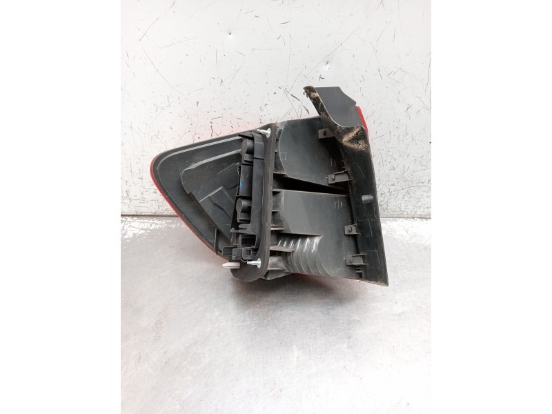 Recambio de piloto trasero derecho para bmw x1 (e84) sdrive 18 d referencia OEM IAM 6321299011009 03424500 2009
