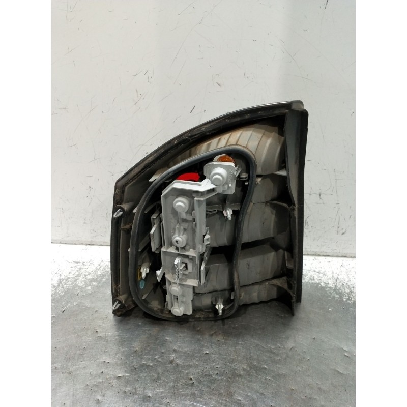 Recambio de piloto trasero derecho para opel vectra c gts (z02) 2.2 dti 16v (f68) referencia OEM IAM   2003