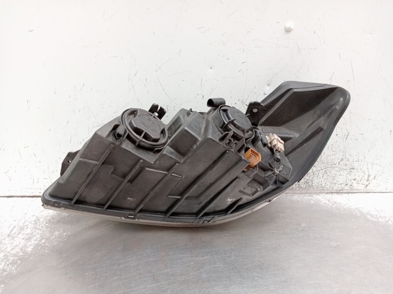 Recambio de faro derecho para chevrolet epica (kl1_) 2.0 d referencia OEM IAM 00019031  2007