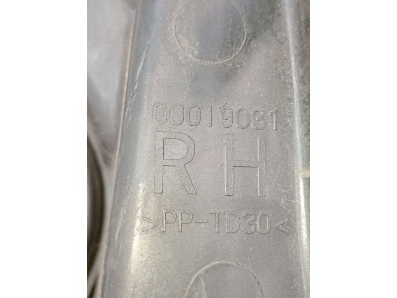Recambio de faro derecho para chevrolet epica (kl1_) 2.0 d referencia OEM IAM 00019031  2007