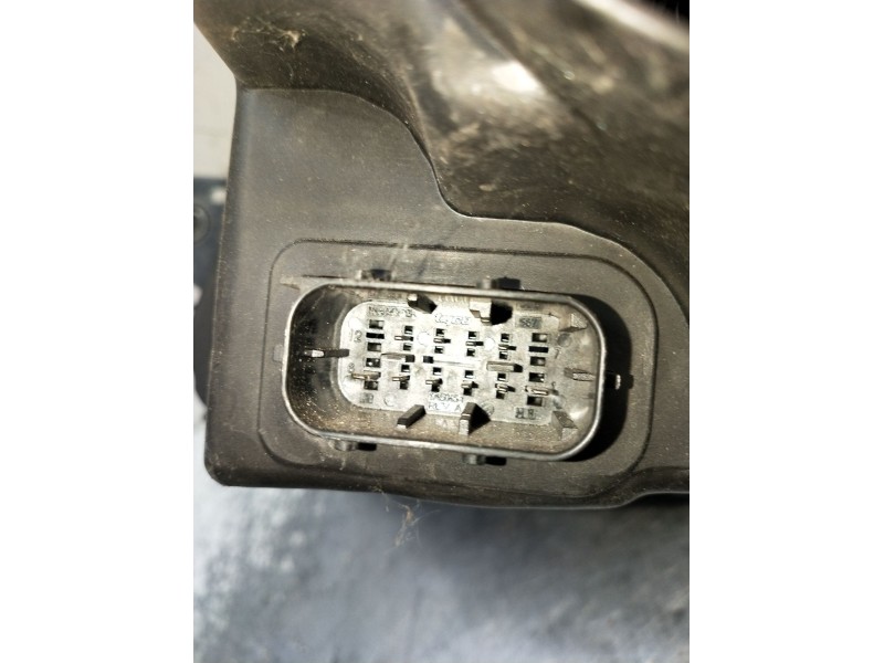 Recambio de faro derecho para iveco daily iv caja/chasis 55s18w referencia OEM IAM 69500010  2006