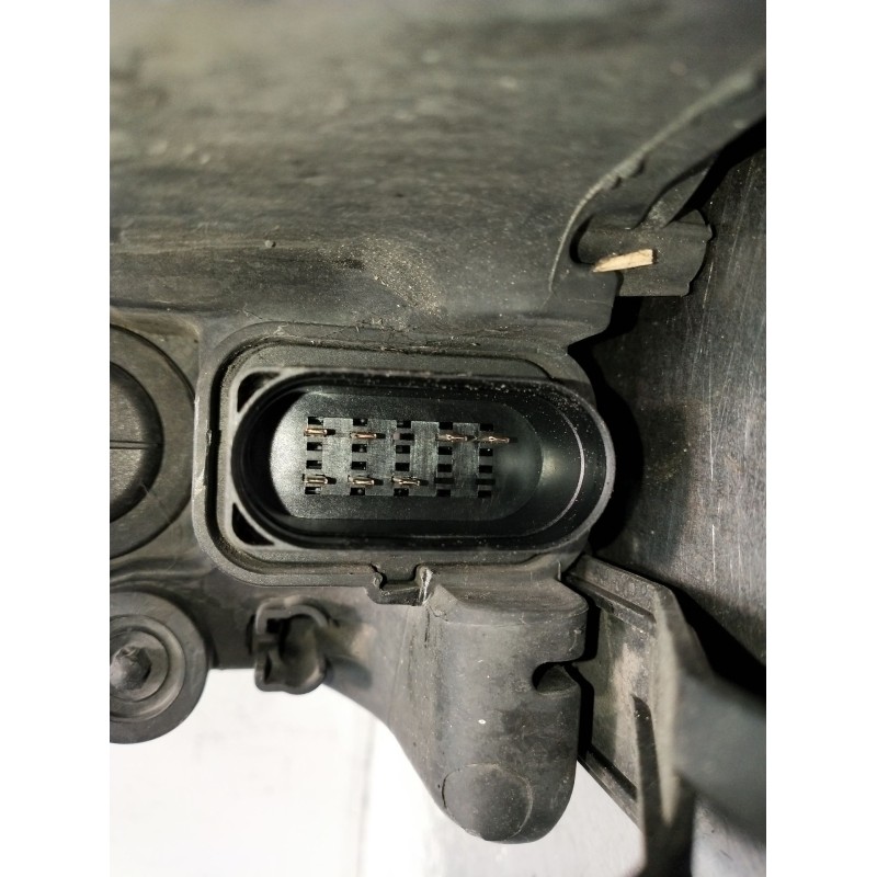 Recambio de faro derecho para ford focus ii (da_, hcp, dp) 1.6 tdci referencia OEM IAM 8M5113W029AD  2005