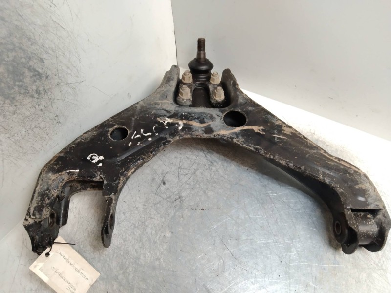 Recambio de brazo suspension inferior delantero derecho para ssangyong musso referencia OEM IAM   