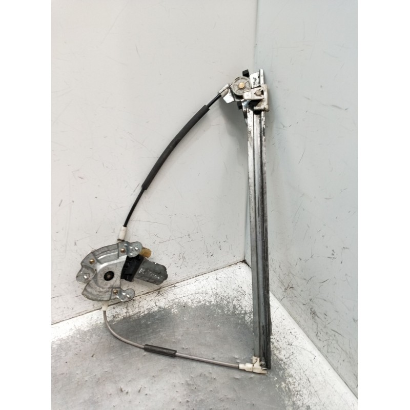 Recambio de elevalunas delantero izquierdo para renault megane i (ba0/1_) 1.9 dti (ba1u) referencia OEM IAM  5P 1999