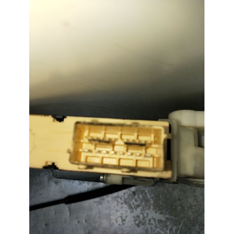 Recambio de elevalunas delantero derecho para citroën c4 coupé (la_) 1.6 hdi referencia OEM IAM 9681576780 3P 2006