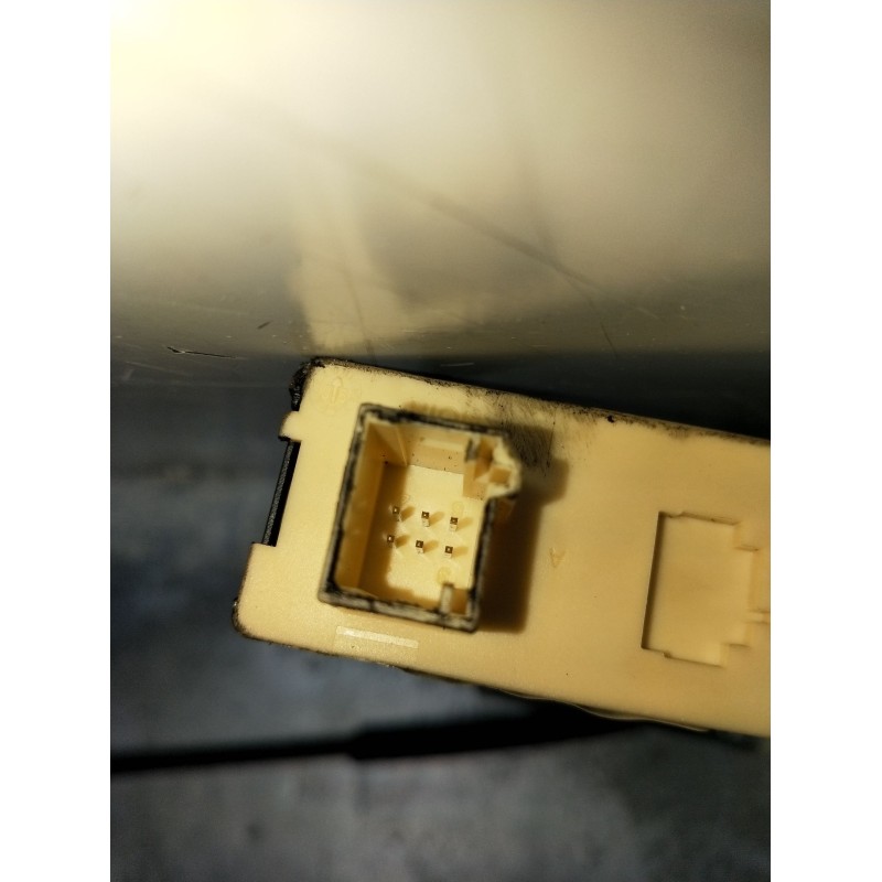 Recambio de elevalunas delantero derecho para citroën c4 coupé (la_) 1.6 hdi referencia OEM IAM 9681576780 3P 2006