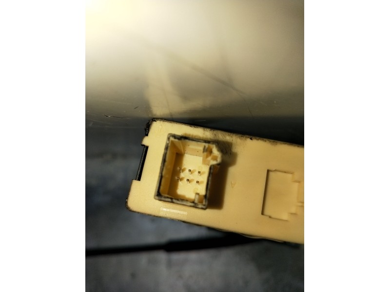 Recambio de elevalunas delantero derecho para citroën c4 coupé (la_) 1.6 hdi referencia OEM IAM 9681576780 3P 2006