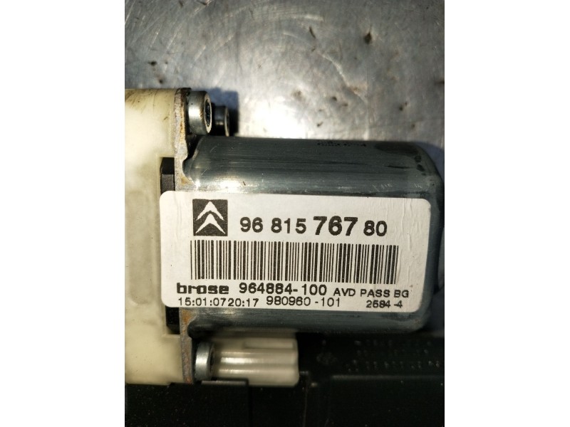 Recambio de elevalunas delantero derecho para citroën c4 coupé (la_) 1.6 hdi referencia OEM IAM 9681576780 3P 2006