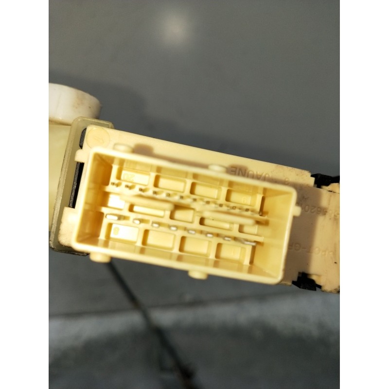 Recambio de elevalunas delantero izquierdo para citroën c4 coupé (la_) 1.6 hdi referencia OEM IAM 9681576980 3P 2006