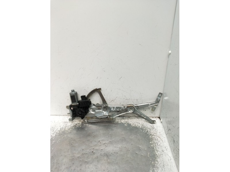 Recambio de elevalunas delantero izquierdo para opel astra h gtc (a04) 1.7 cdti (l08) referencia OEM IAM 2512001778 3P 2007