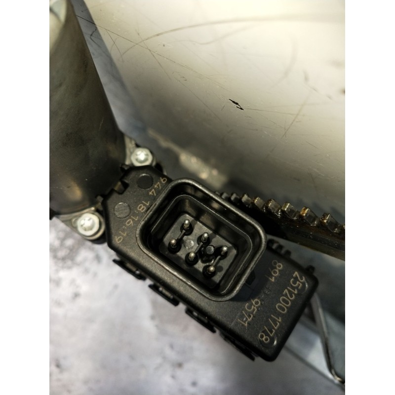 Recambio de elevalunas delantero izquierdo para opel astra h gtc (a04) 1.7 cdti (l08) referencia OEM IAM 2512001778 3P 2007