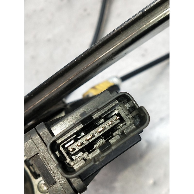 Recambio de elevalunas delantero izquierdo para renault laguna ii (bg0/1_) 2.0 16v (bg00, bg0k, bg0p, bg0w) referencia OEM IAM 4