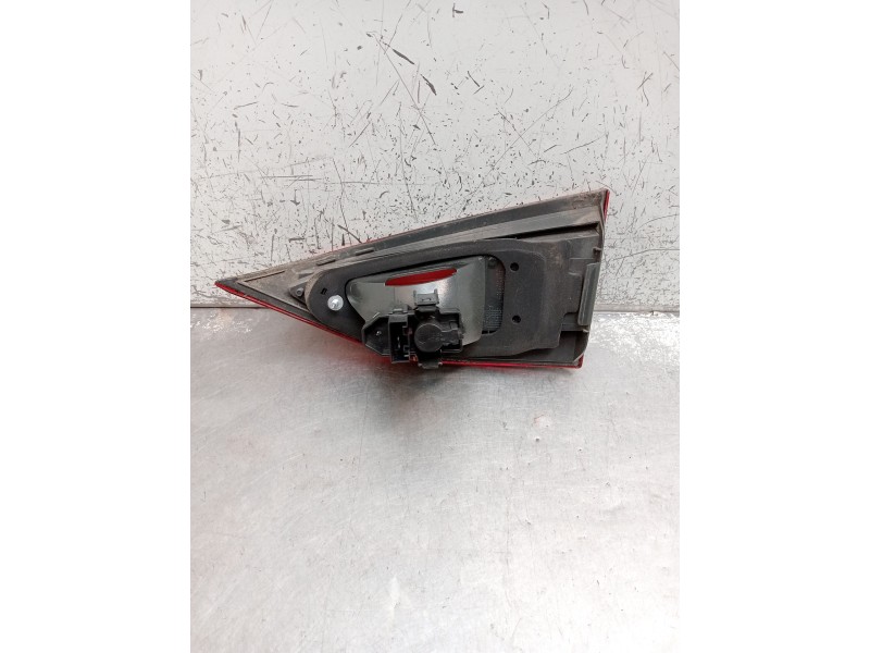 Recambio de piloto trasero izquierdo interior para bmw x1 (e84) sdrive 18 d referencia OEM IAM 6321299011307 03427500 2009