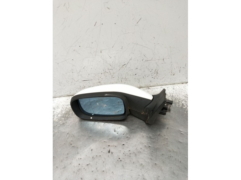 Recambio de retrovisor izquierdo para renault laguna ii (bg0/1_) 2.0 16v (bg00, bg0k, bg0p, bg0w) referencia OEM IAM  ELÉCTRICO 