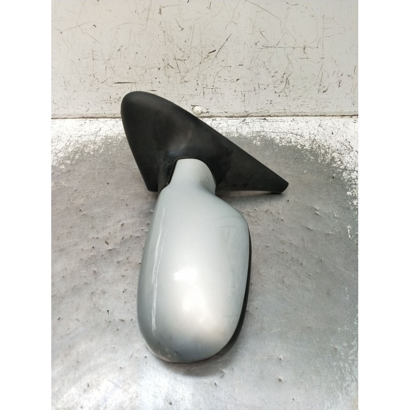 Recambio de retrovisor izquierdo para renault megane i (ba0/1_) 1.9 dti (ba1u) referencia OEM IAM  MANUAL 1999