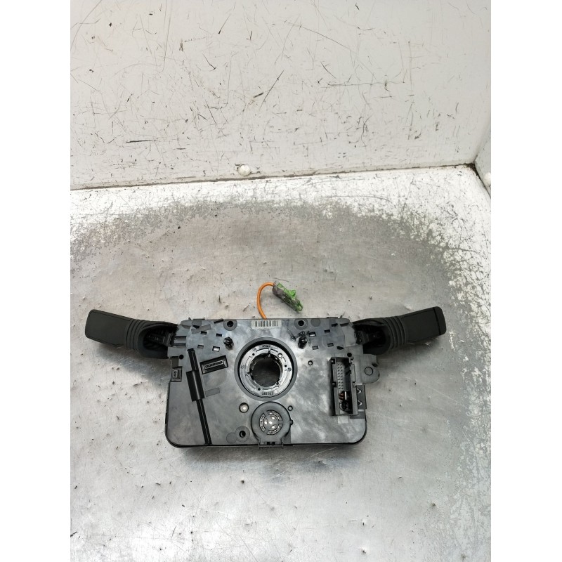 Recambio de mando luces para opel astra h gtc (a04) 1.7 cdti (l08) referencia OEM IAM 204837  2007