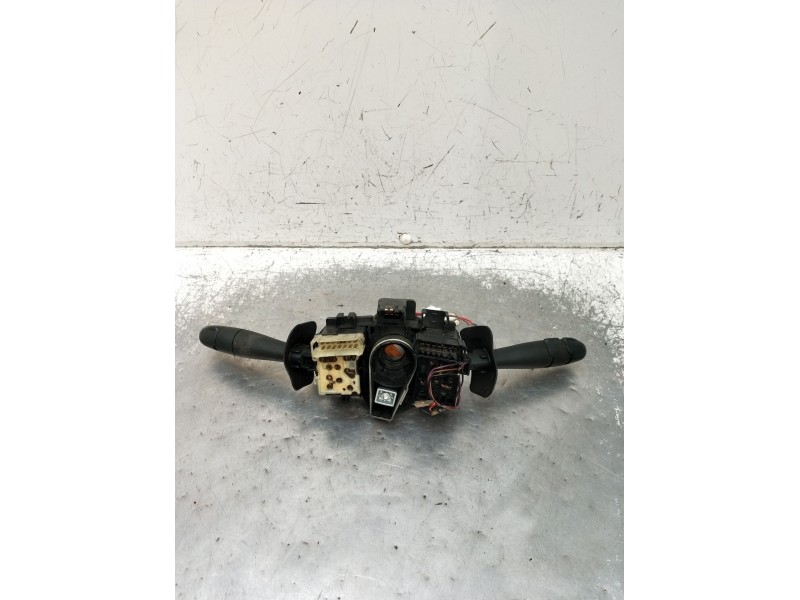 Recambio de mando luces para renault megane i (ba0/1_) 1.9 dti (ba1u) referencia OEM IAM 7700846400F  1999