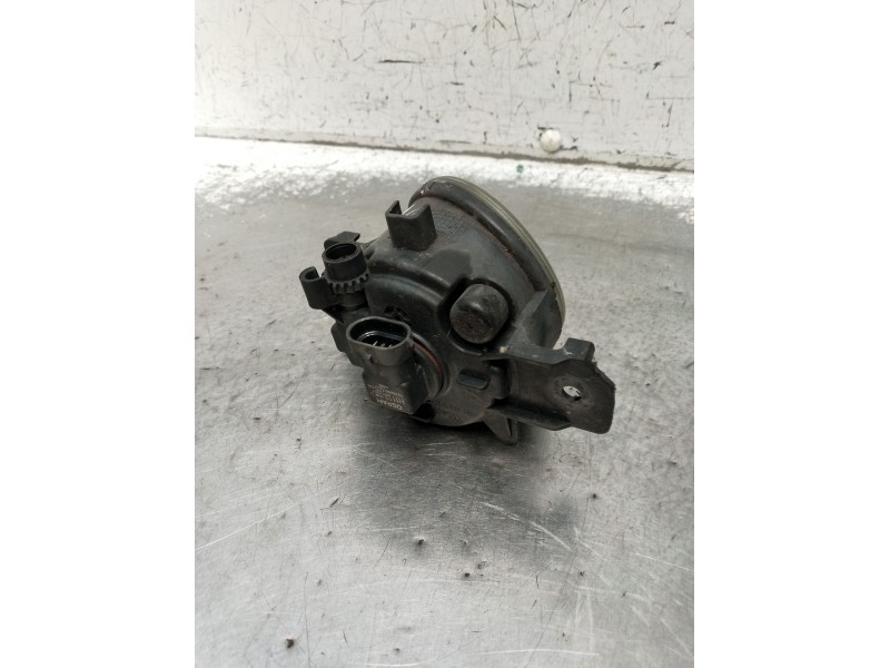 Recambio de faro antiniebla izquierdo para renault laguna ii (bg0/1_) 2.0 16v (bg00, bg0k, bg0p, bg0w) referencia OEM IAM 820000