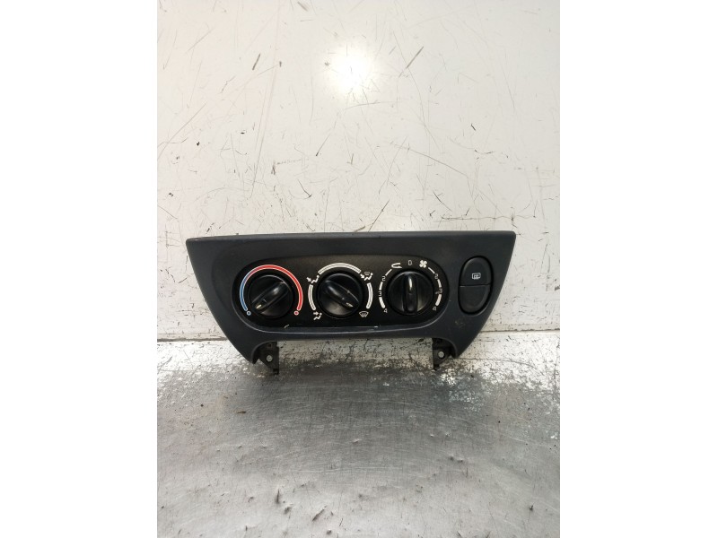 Recambio de mando calefaccion / aire acondicionado para renault megane i (ba0/1_) 1.9 dti (ba1u) referencia OEM IAM 662370R 1018