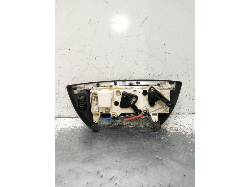 Recambio de mando calefaccion / aire acondicionado para renault megane i (ba0/1_) 1.9 dti (ba1u) referencia OEM IAM 662370R 1018