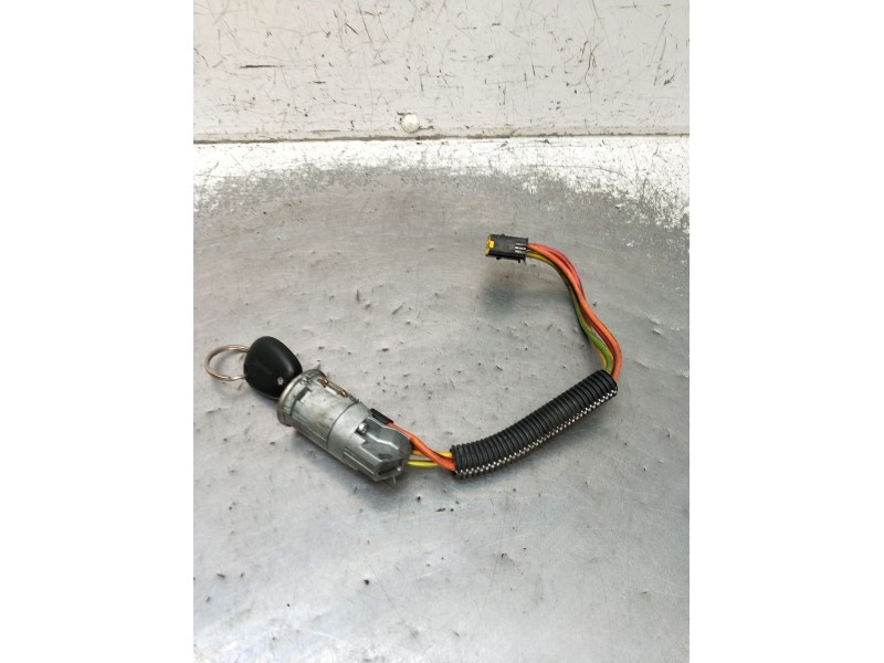 Recambio de conmutador de arranque para renault megane i (ba0/1_) 1.9 dti (ba1u) referencia OEM IAM   1999