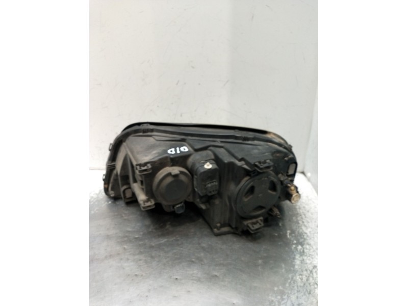 Recambio de faro derecho para volvo xc90 i (275) d5 awd referencia OEM IAM 8620860 89007592 XENON 2002