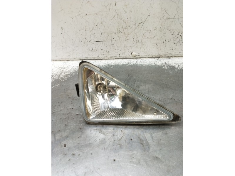 Recambio de faro antiniebla izquierdo para honda civic viii hatchback (fn, fk) 2.2 ctdi (fk3) referencia OEM IAM 04675735  2006