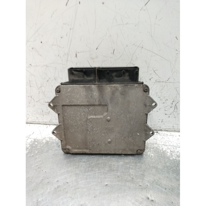 Recambio de centralita motor uce para fiat linea (323_, 110_) 1.3 d multijet (323axb11, 323axb1a) referencia OEM IAM 51806512 6P