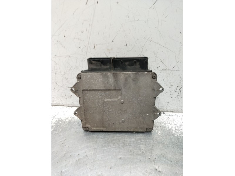 Recambio de centralita motor uce para fiat linea (323_, 110_) 1.3 d multijet (323axb11, 323axb1a) referencia OEM IAM 51806512 6P