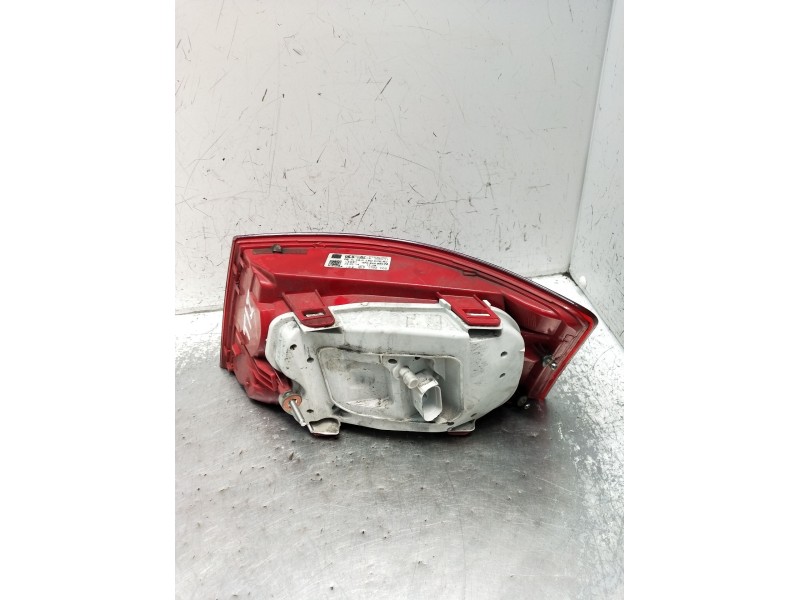 Recambio de piloto trasero izquierdo para audi a6 c6 (4f2) 3.2 fsi quattro referencia OEM IAM 4F5945095 738013 2004