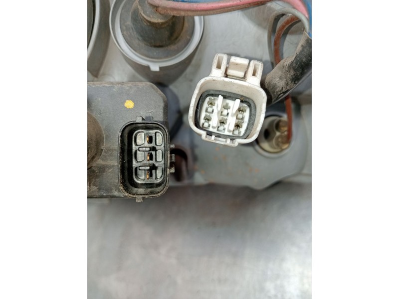 Recambio de faro derecho para tata xenon 2.2 dci referencia OEM IAM   