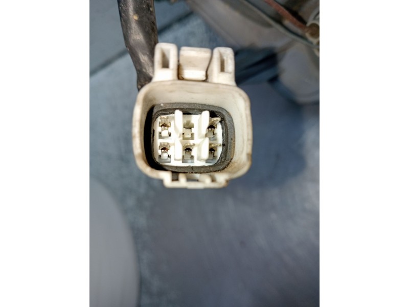 Recambio de faro izquierdo para tata xenon 2.2 dci referencia OEM IAM   
