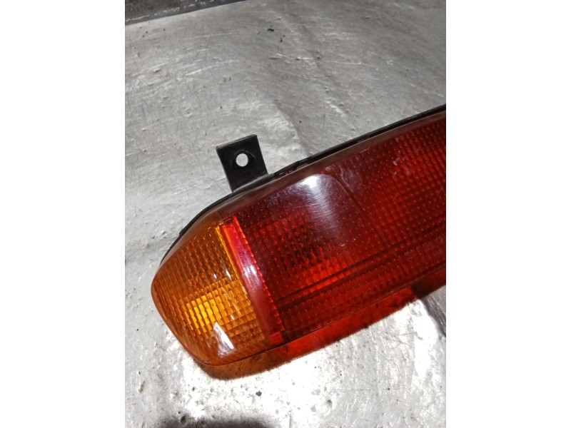 Recambio de piloto trasero central para honda st st 1100 pan european (sc26) referencia OEM IAM   