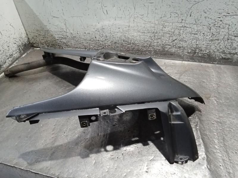 Recambio de moldura para honda st st 1100 pan european (sc26) referencia OEM IAM   IZQUIERDA