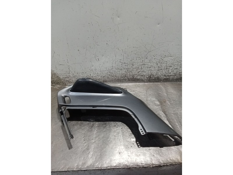 Recambio de moldura para honda st st 1100 pan european (sc26) referencia OEM IAM   IZQUIERDA