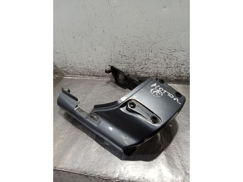 Recambio de moldura para honda st st 1100 pan european (sc26) referencia OEM IAM   